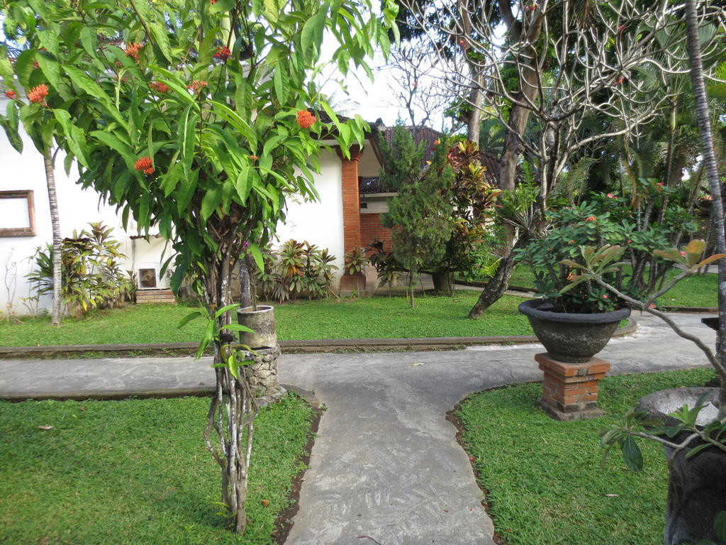 Laghawa Beach Hotel Sanur Extérieur photo