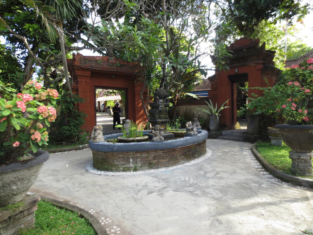 Laghawa Beach Hotel Sanur Extérieur photo